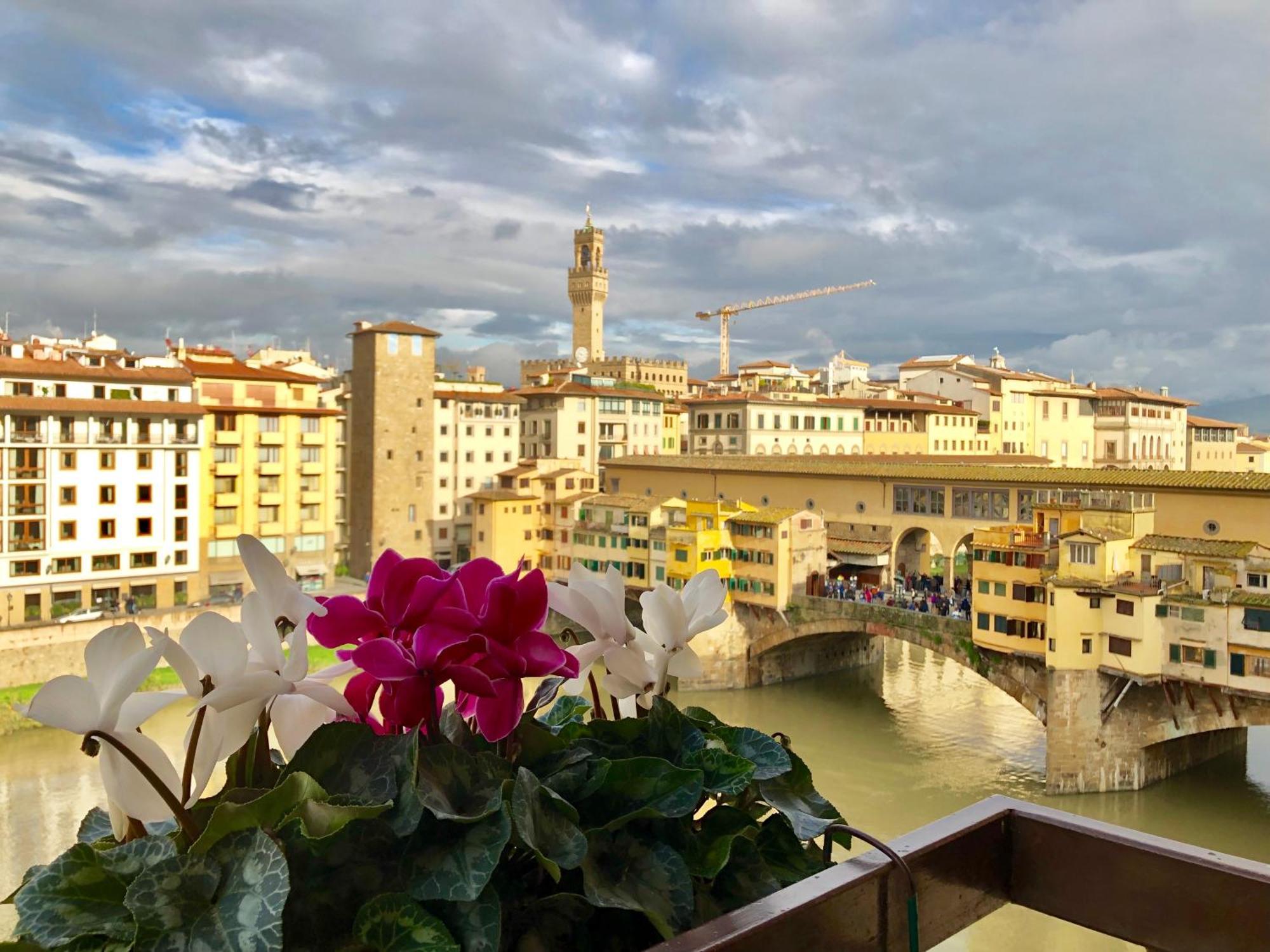 Ponte Vecchio View Luxury Apartment Florencia Exterior foto